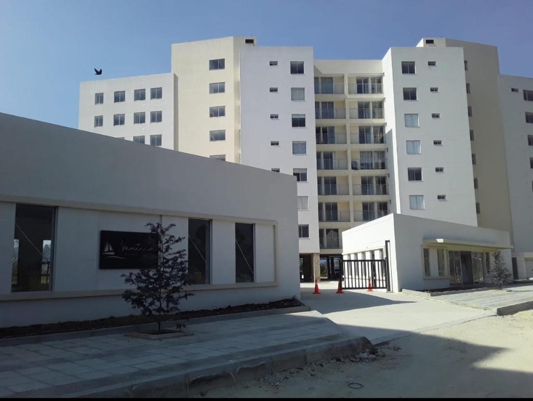 Apartment En Frente Al